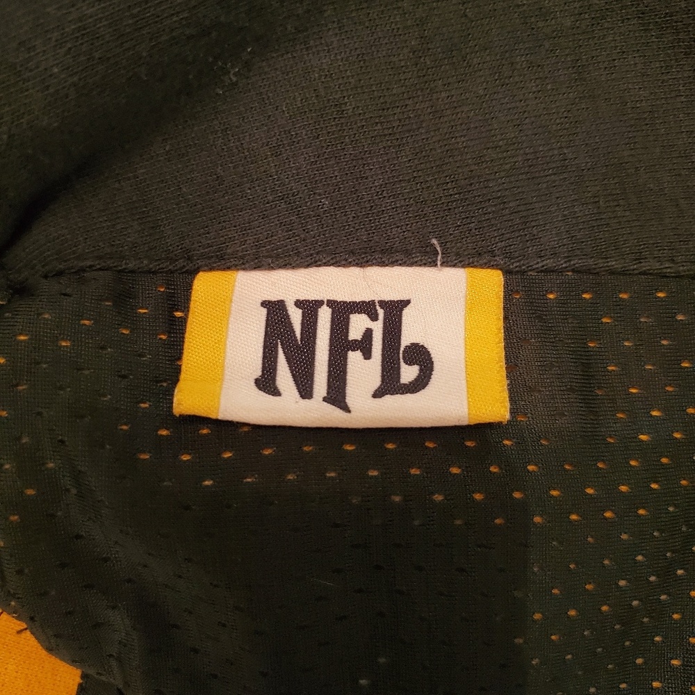Green Bay Packers Two tone NFL Crew Neck Sweater - Picture 4 of 5